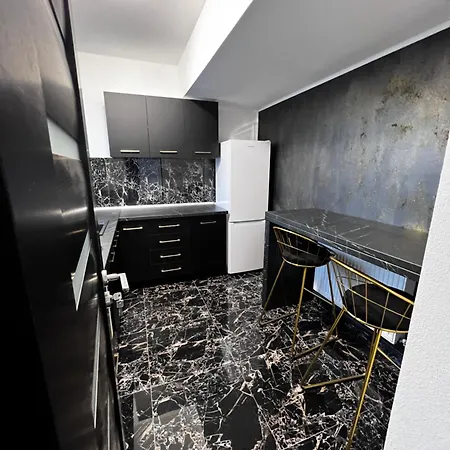 Lägenhet Gray'apartaments 3 *